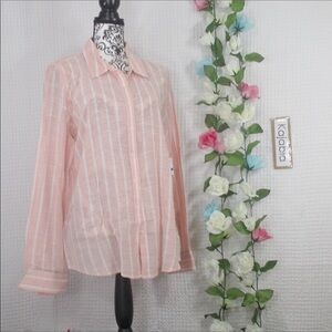 CROWN & IVY Button Down Top NWT Size XL